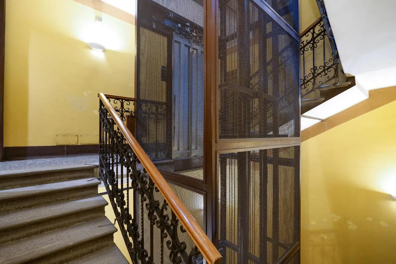 Castello Luxury Apartment - In The Heart Of Milão